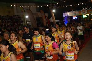 BIB: 17513, 16849, 15140
                            <button type="button" onclick="openModal(9884663)" class="btn btn-primary btn-sm float-right btn-popup" data-toggle="modal" data-target=".modal-high-quality">
                        <i class="fas fa-shopping-cart"></i> Add to Cart
                    </button>
                                            <button type="button" onclick="isThisMe(9884663, true)" class="btn btn-success btn-sm float-right btn-popup btn-isme hidden" data-toggle="tooltip" data-placement="bottom" title="นี่คือรูปของคุณใช่ไหม คลิกที่นี่เพื่อเอาเข้าอัลบั้ม">
                        <i class="fas fa-plus"></i> Add to album
                    </button>
                    <button type="button" onclick="isThisMe(9884663, false)" class="btn btn-warning btn-sm float-right btn-popup btn-isnotme hidden">
                        <i class="fas fa-ban"></i> Remove from album
                    </button>